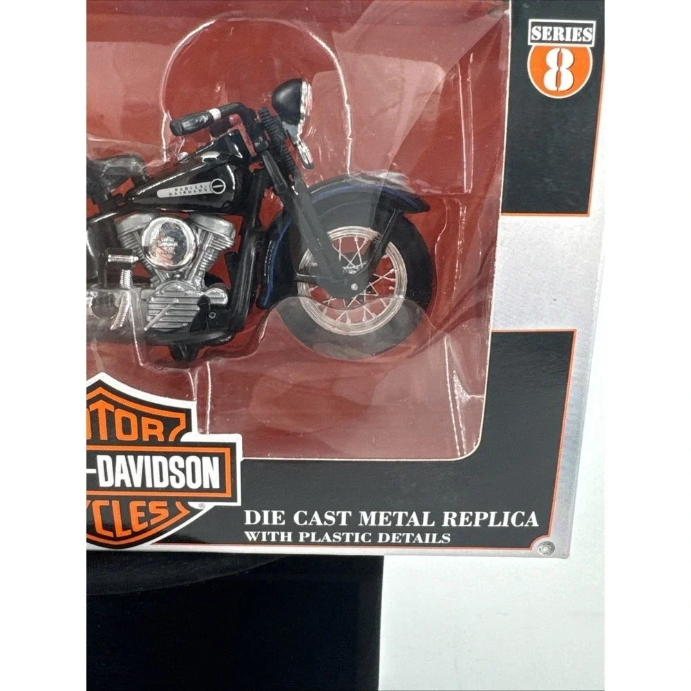Harley Davidson 1948 FL‎ Panhead 1:18 Die Cast 2000 Maisto Series 8 #31760
